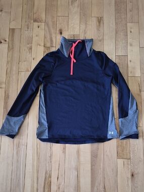 Under Armour Women's Size Medium Navy Pullover with Orangish Pink Drawcord